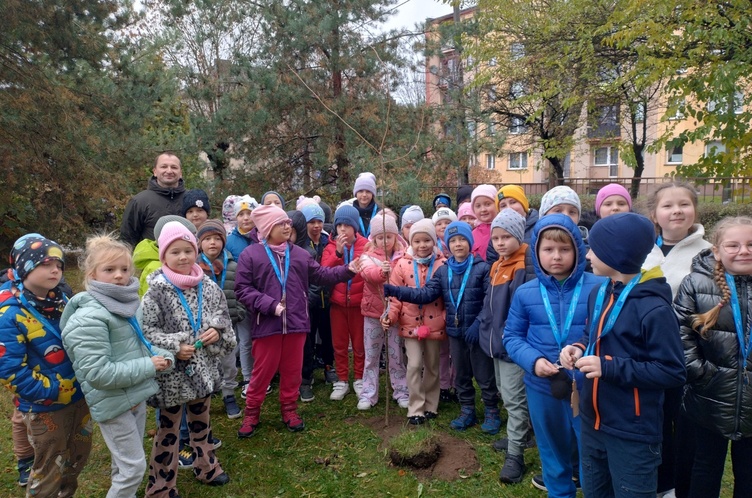 Dzień Drzewa w Zawierciu  (0).jpg