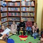 Mikołajkowe spotkanie w kroczyckiej bibliotece  (2).jpeg