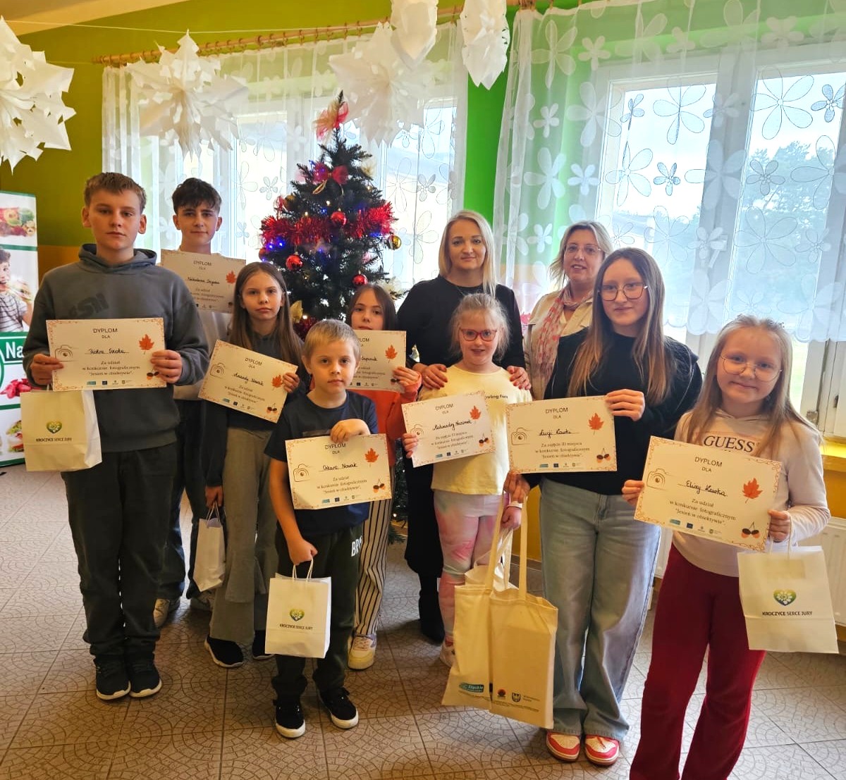 Laureaci konkursu fotograficznego w Kroczycach  (1).jpeg