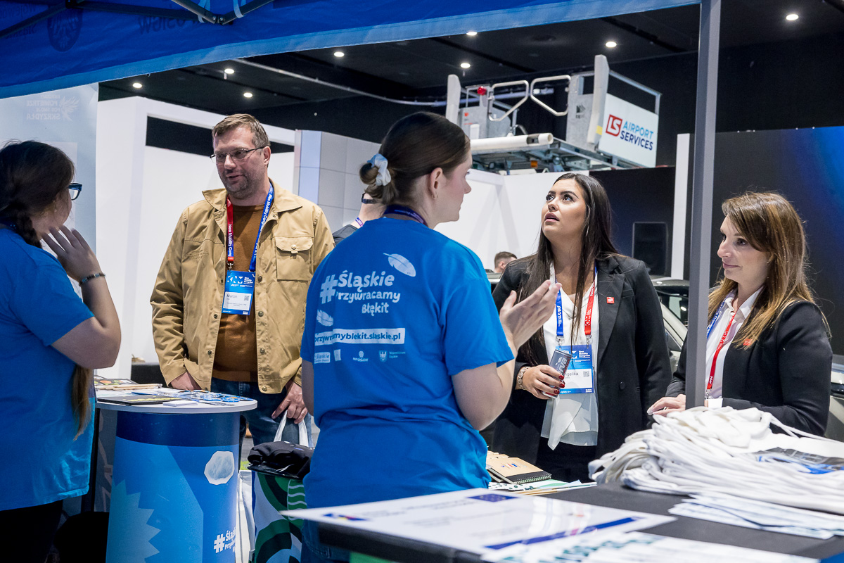 Stand at New Mobility Congress  (1).jpg