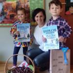Eco-manager with two children - competition winners.