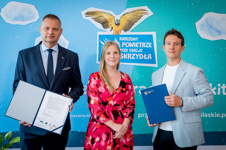 UMWS_briefing_4.07.25  (0).jpg