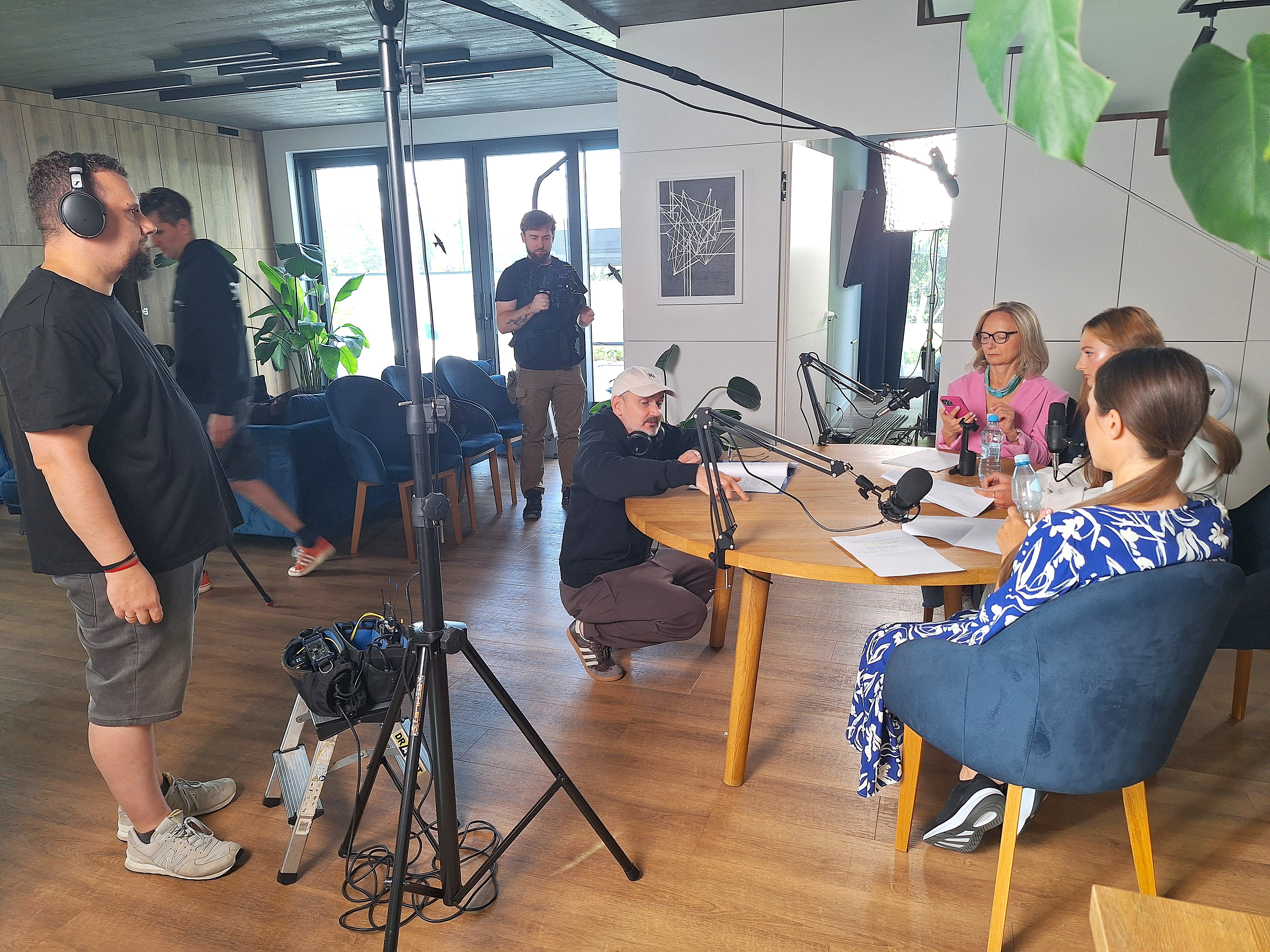 Plan filmowy serialu  (1).jpg